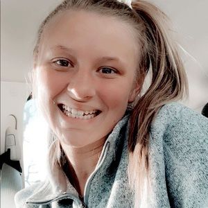 Meet your Posher, Halle